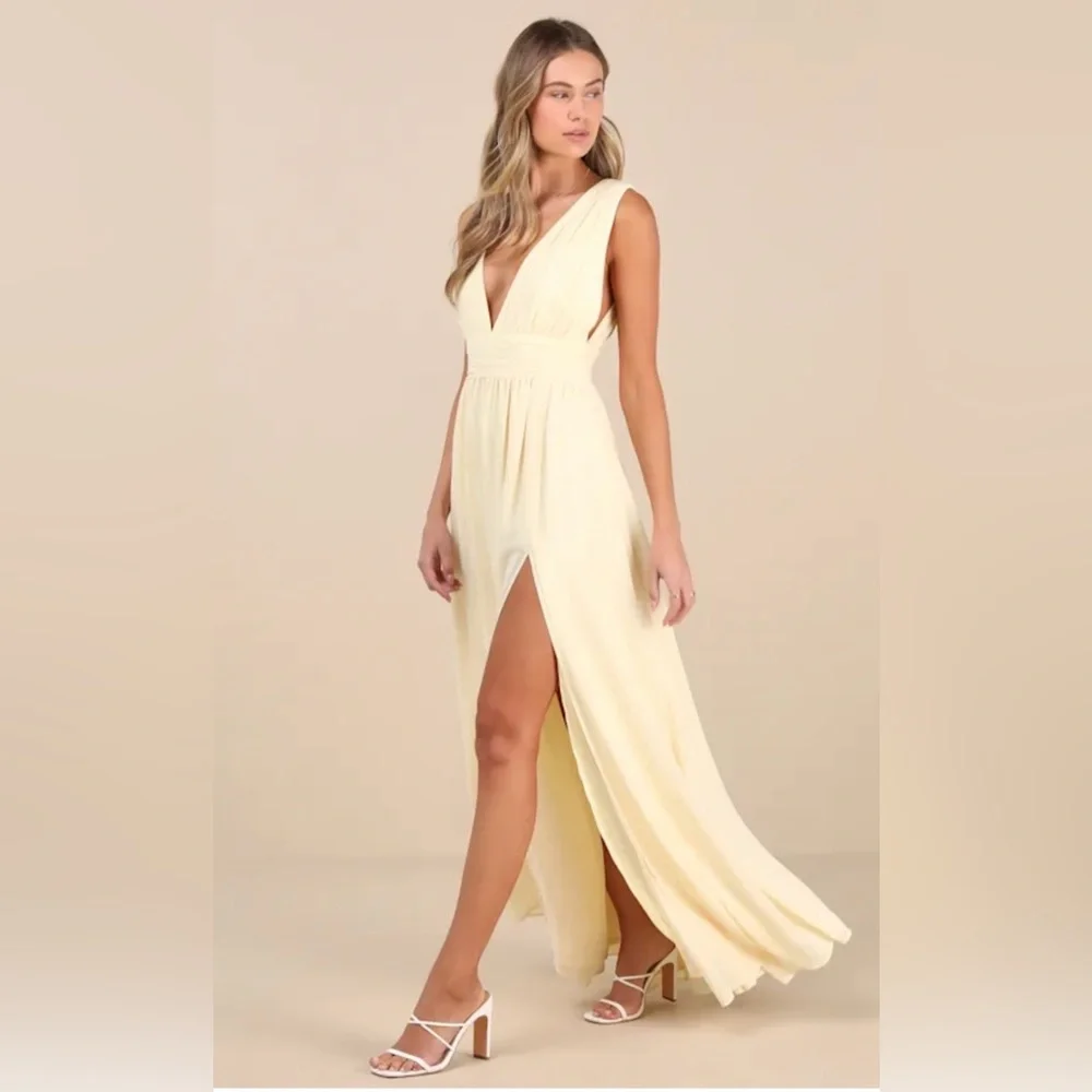 Lulus Heavenly Hues Pale Yellow Maxi Dress L NWT - Picture 6 of 6